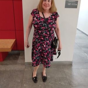 Meet your Posher, Rona